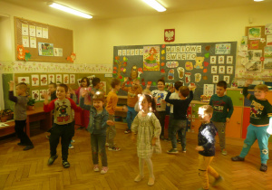 Zabawy taneczne w Juniorach
