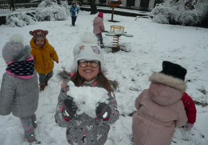 Tuptusie podczas zabaw na śniegu