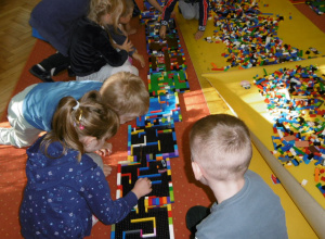 Przedszkolaki na warsztatach Lego Edukido