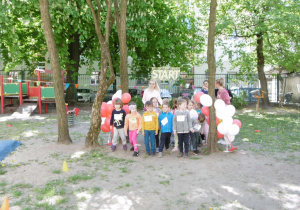 bieg Smyków w ogrodzie przedszkolnym