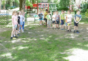 zajęcia w ogrodzie przedszkolnym w ramach realizacji programu "Aktywny Przedszkolak"